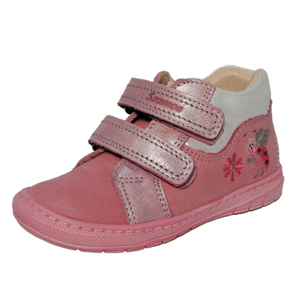 Szamos Girls’ Genuine Leather Shoes – Ergonomic Supportive Sole, Stable Heel, Flexible Forefoot, Adjustable Hook & Loop Straps, Embroidered Design – Pink/Silver with Ladybug & Flower