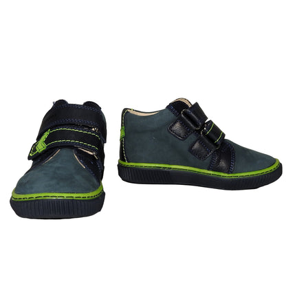 Szamos Kids Boys’ Genuine Leather Shoes – Ergonomic Supportive Sole, Stable Heel, Flexible Forefoot, Adjustable Hook & Loop Straps, Embroidered Design – Navy Blue/Green with Race Car Design