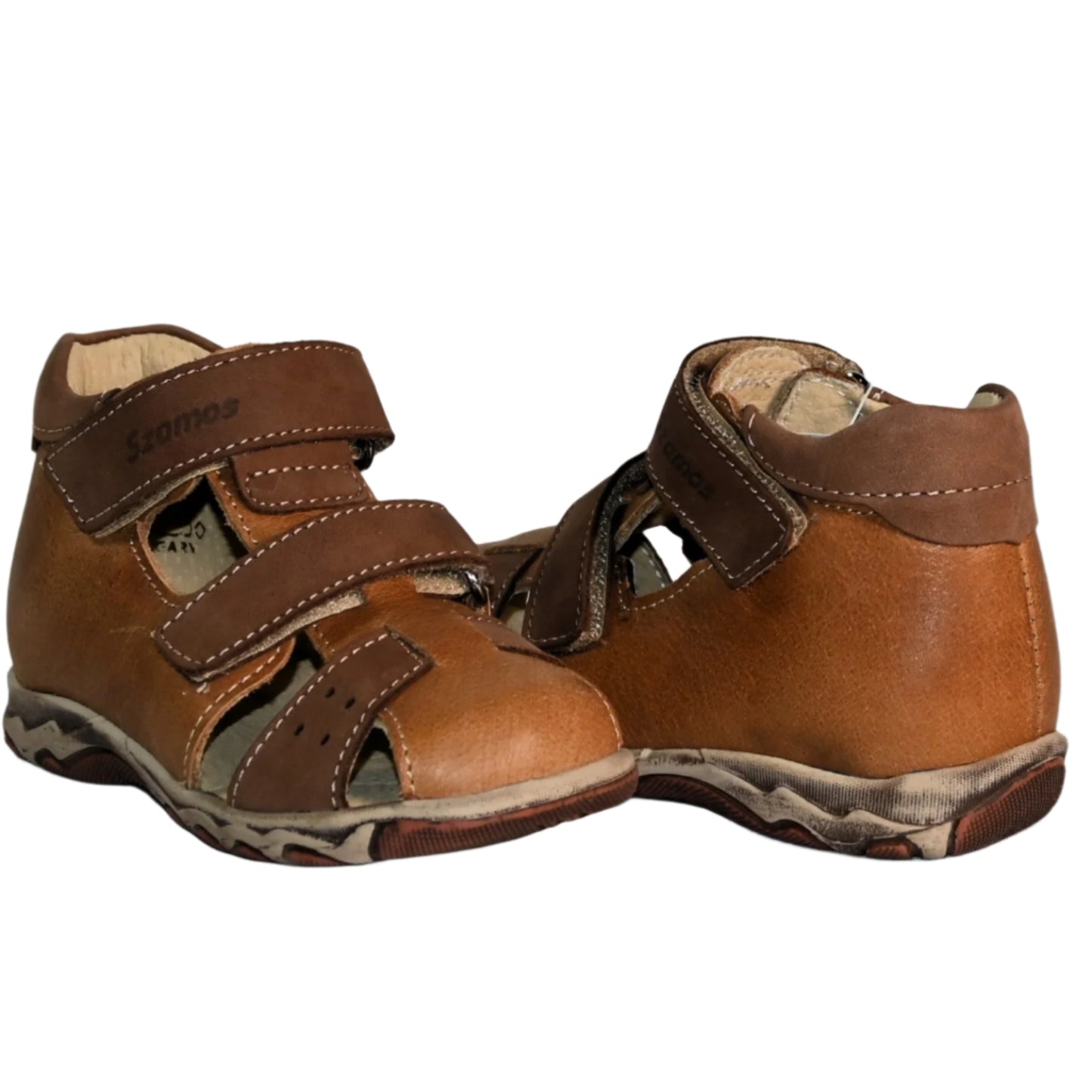 Szamos closed-toe boys sandal (dark brown)